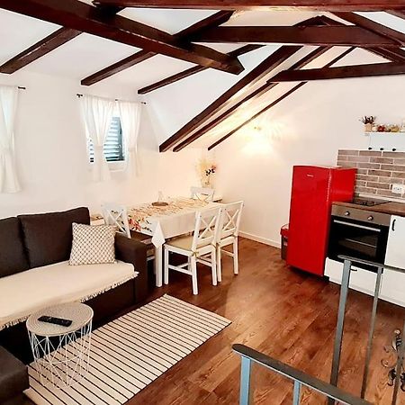 Apartmani Centar Vodice Luaran gambar