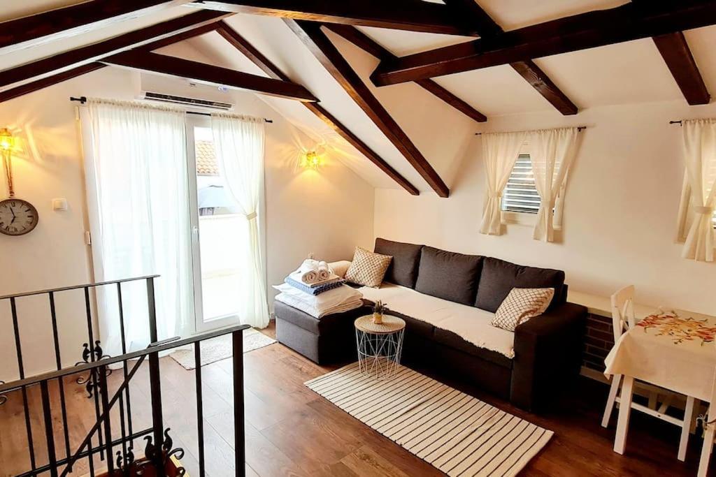 Apartmani Centar Vodice Luaran gambar